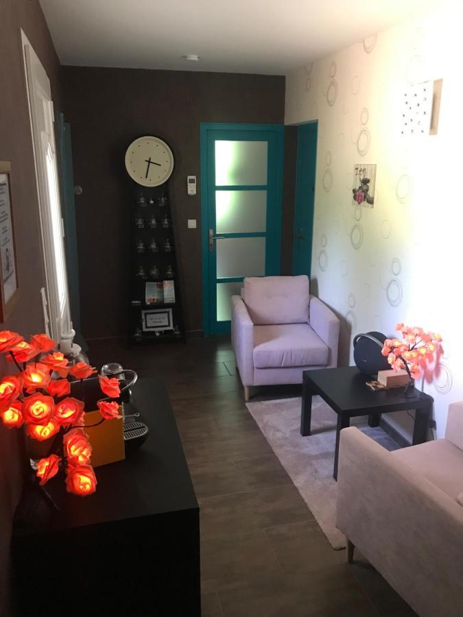 Saint-Avertin Maison Chaleureuse A Partager En Famille Ou Amis Villa Exterior photo